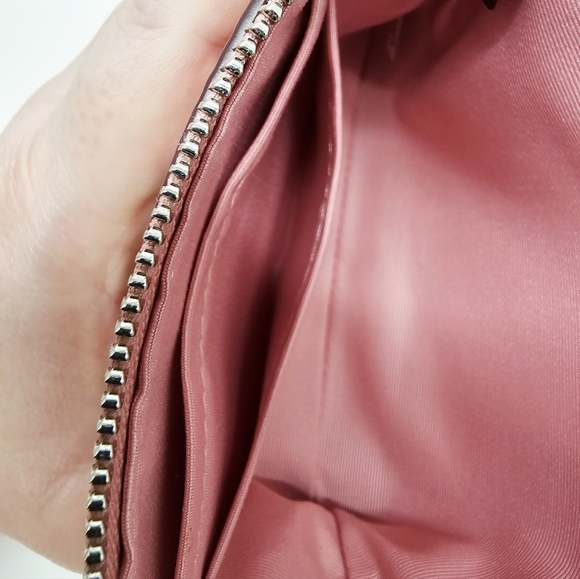 NWT CoachCorner Zip Wristlet With Sundae Graphic - Picture 10 of 12